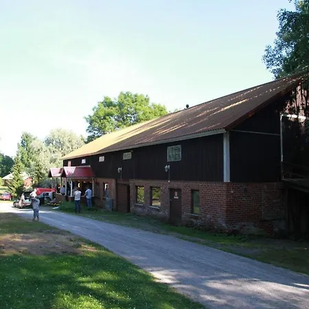 利里尼恩庄园住宿加早餐旅馆 2* Lohja